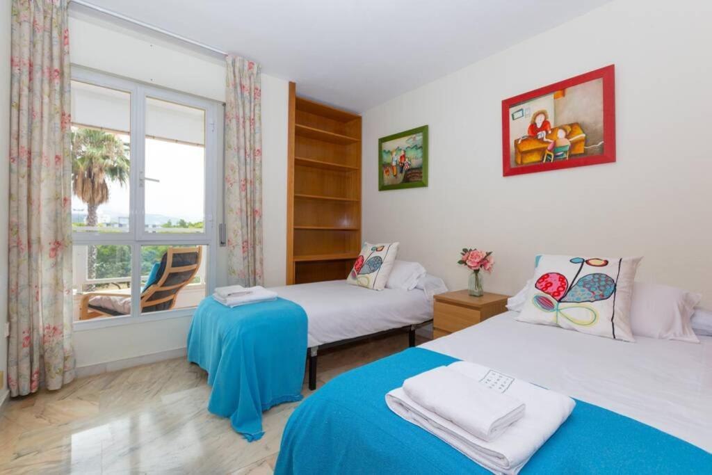 Appartamento Playa Huelin Apartamento Málaga Esterno foto