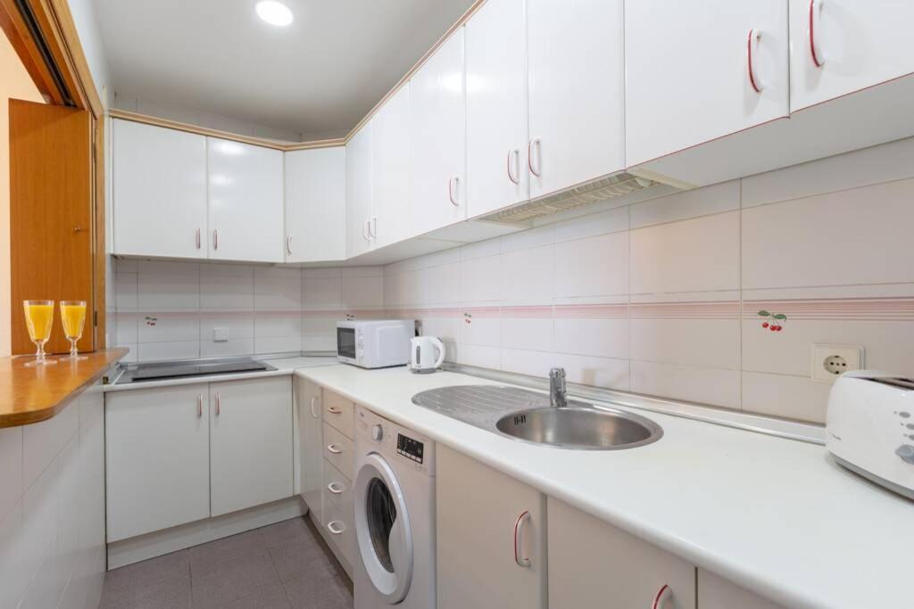 Appartamento Playa Huelin Apartamento Málaga Esterno foto